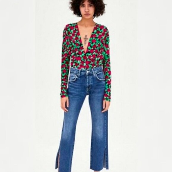 Zara Floral Vneck Bodysuit Top Long Sleeve Plunging Wrap Rose Print Size Medium - Picture 2 of 12